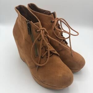 ShoeDazzle Nivera Platform Wedge Booties | Women's Size 6.5